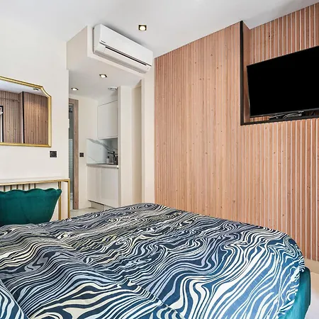 Renting - 7france - Luxe & Confort Bord De Massena
